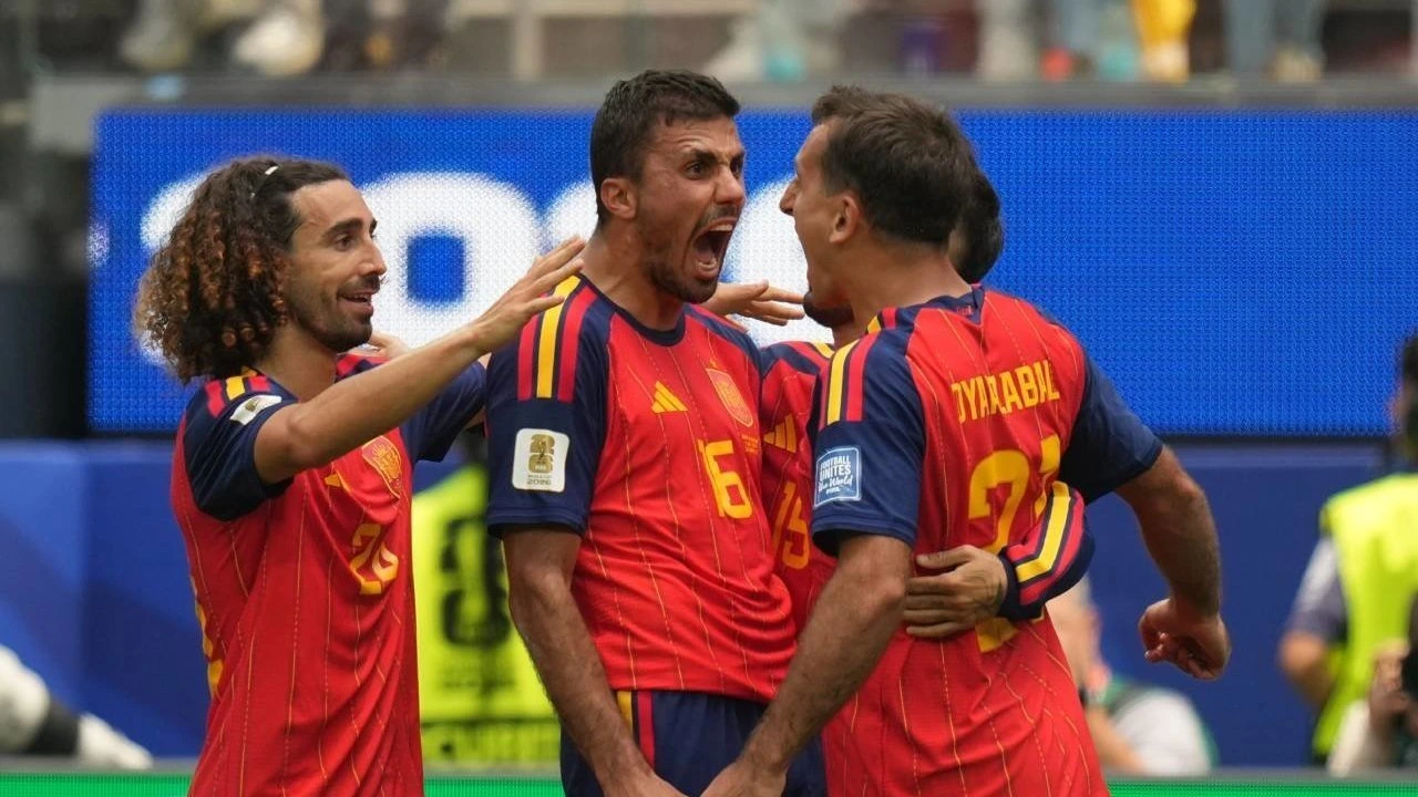 Blokade Taktis Spanyol Hadapi Prancis